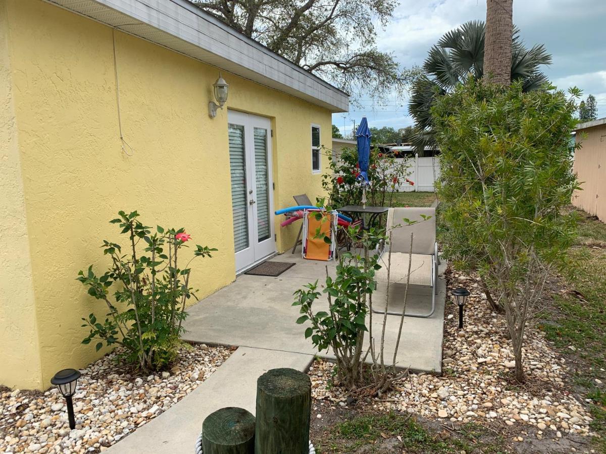 ~ Cozy In-Law Apartment Close To Siesta Key ~ Sarasota Dış mekan fotoğraf